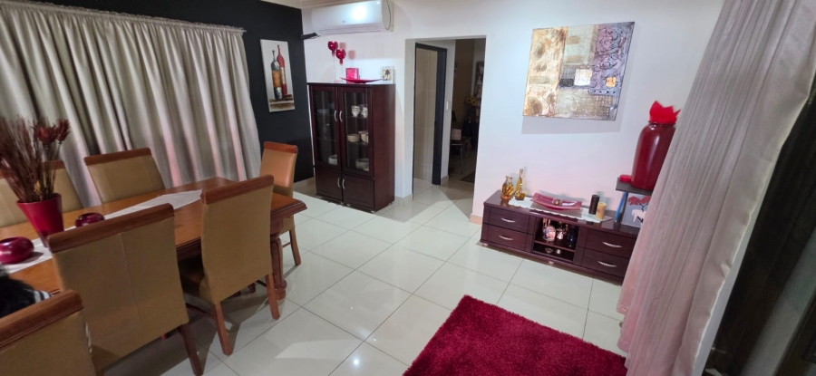 4 Bedroom Property for Sale in Buffelspoort Eco Estate North West